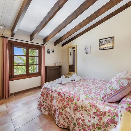 Grand Majorcan Retreat With Pool