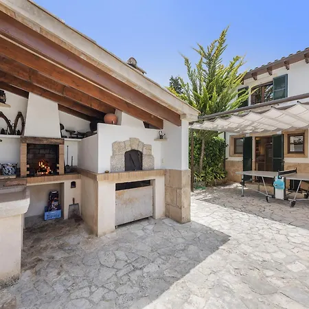 Feriehus Grand Majorcan Retreat With Pool Pollença