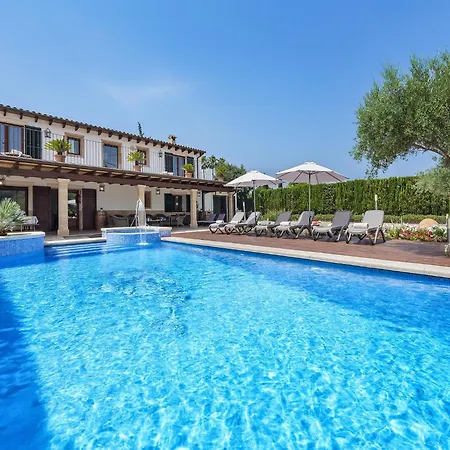 Grand Majorcan Retreat With Pool Feriehus *